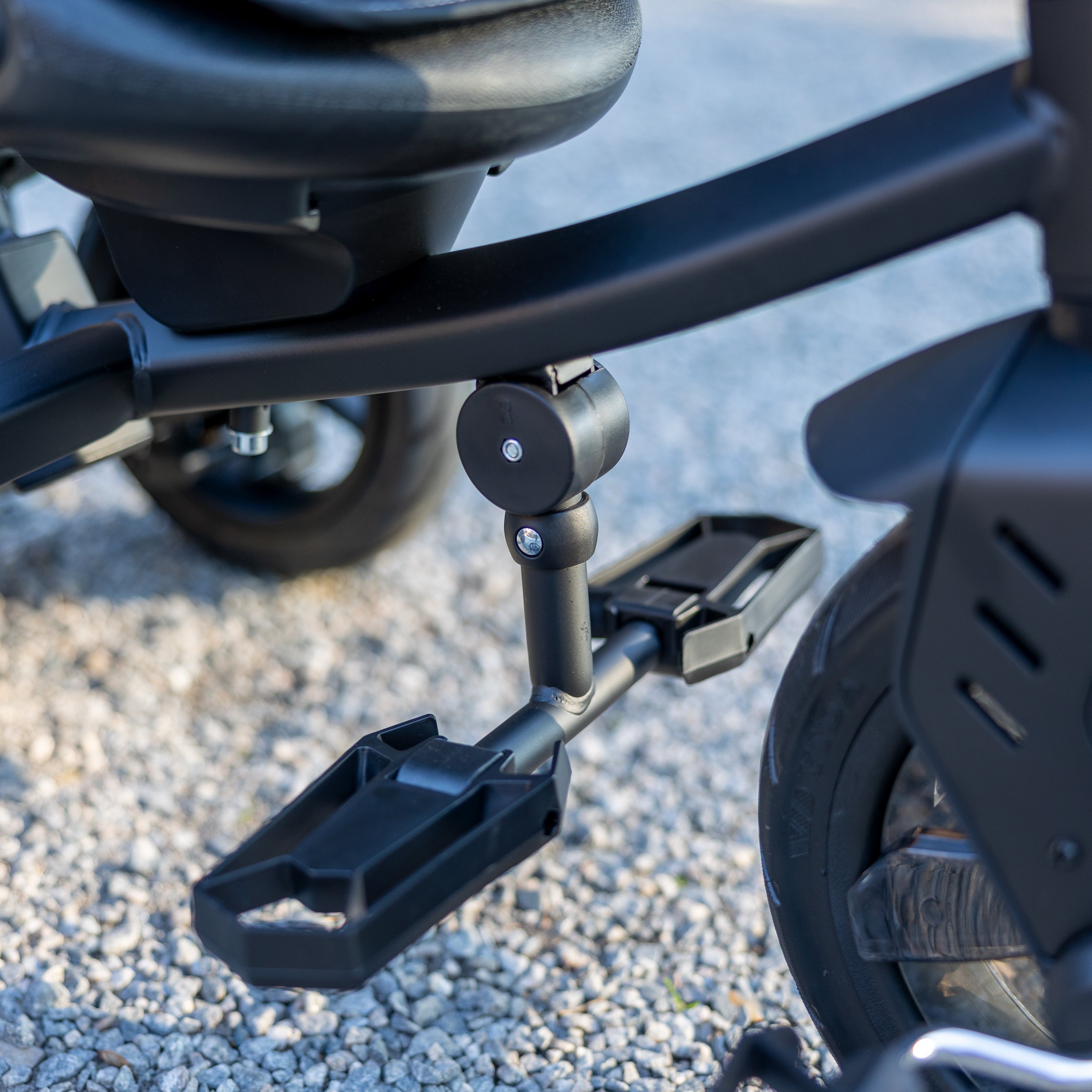 KETTLER Air Navigator 6 in 1 foldable footrests